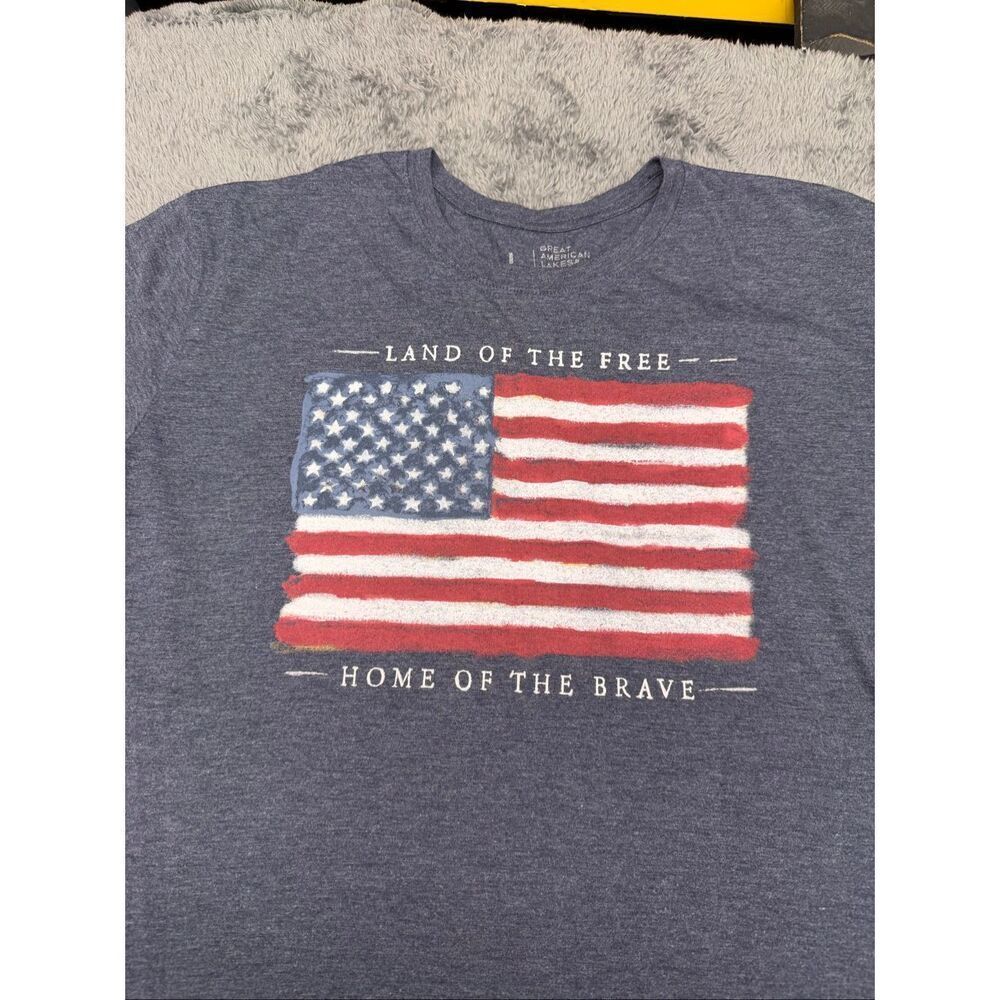 Great American Lakes & Timber American Flag T-shirt, Size Men’s Large